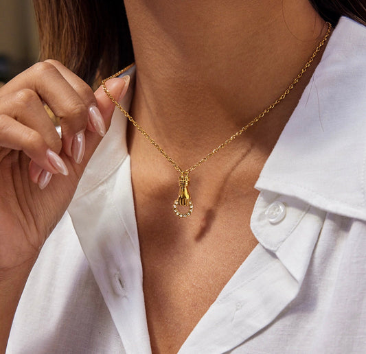 Collier Hand Candice Pichot